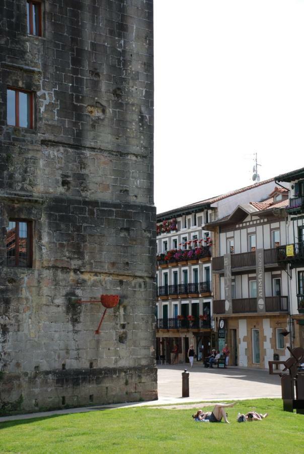 Hostal Zaragoza Hondarribia Eksteriør billede